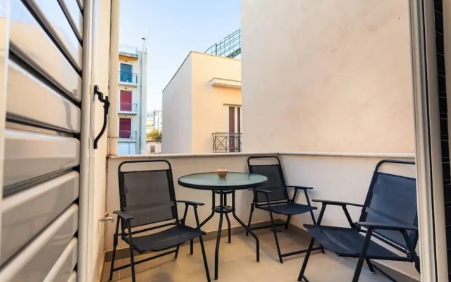 Upscale Modern Escape in the Historic Center