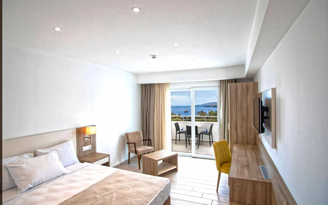 Shark Club Hotel