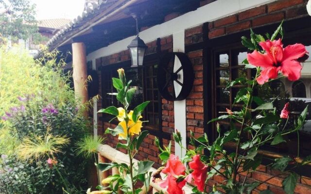 Hosteria El Imperio Real