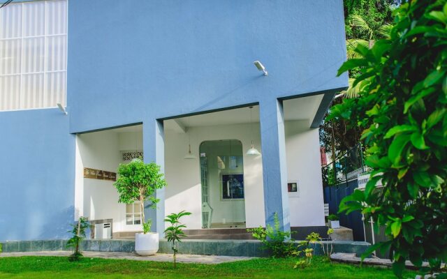 White House Mount Lavinia