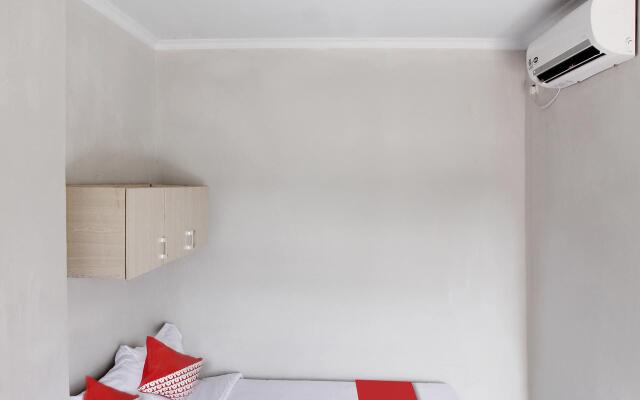 OYO 120 GP Residence