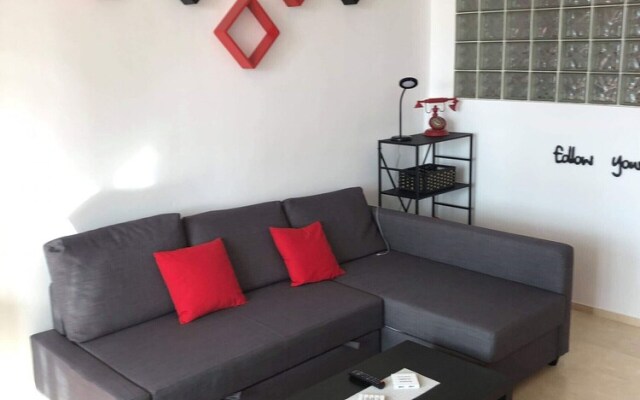 2274-Bonito bajo con piscina