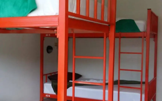 Fan Dee Hostel