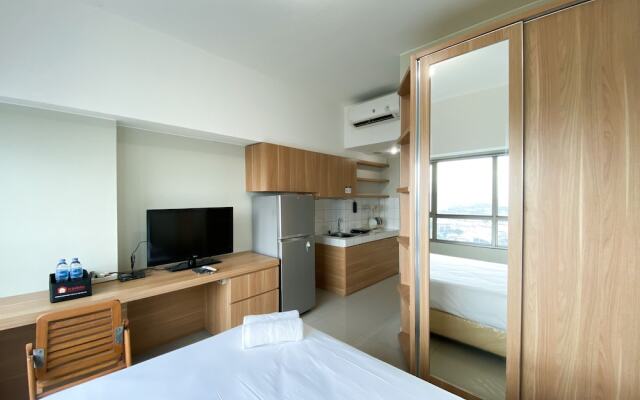 Serene Stay Studio At Springlake Summarecon Bekasi Apartment