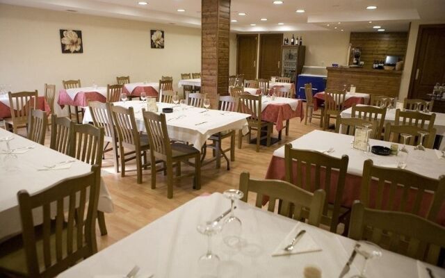 Pensión O Cruceiro da Ulla