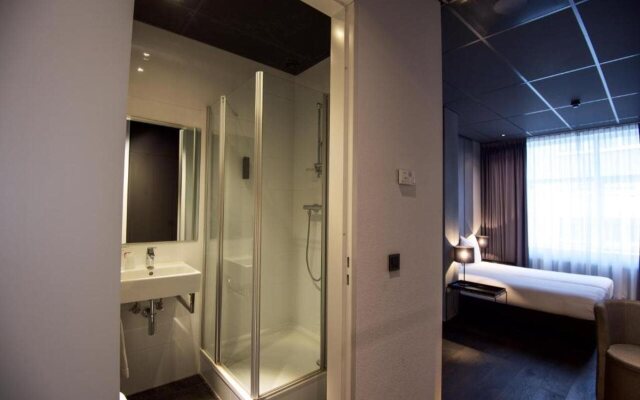 Hotel Glow