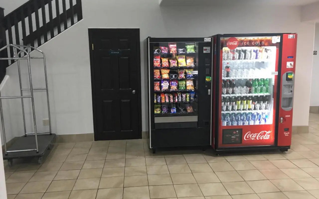 Superstition Inn and Suites