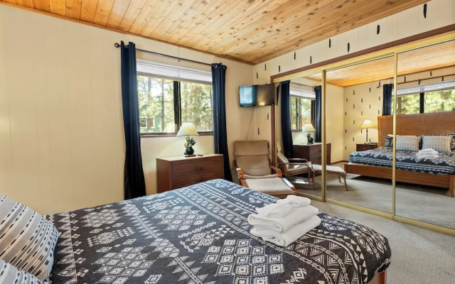 Bear Woods 3BR Retreat