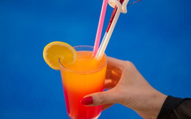 Sunset Beach Club Villas