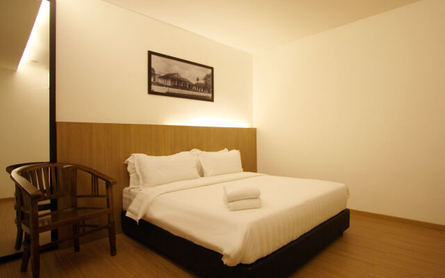 Place2Stay Business Hotel - Waterfront