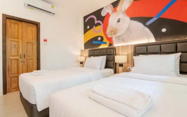 Nine-Kai-Mon Boutique Hotel