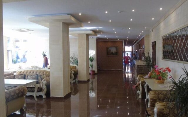 Park Hotel Evelin