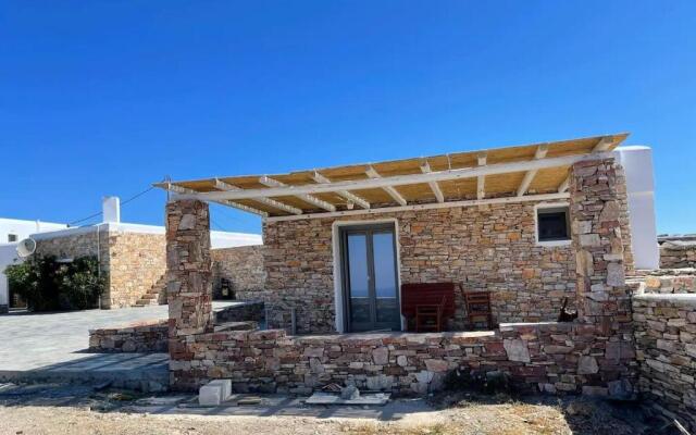 Rustic Stone House in the Heart of Folegandros