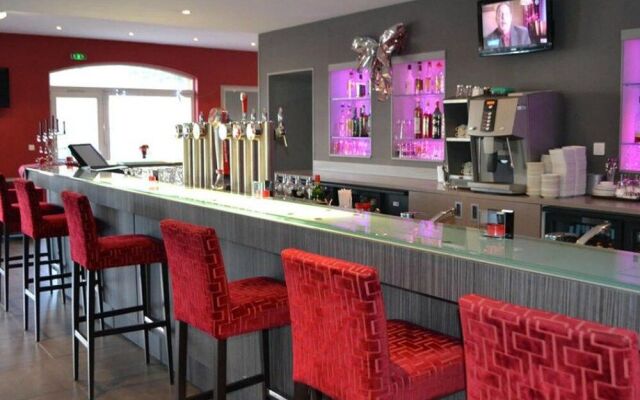 Brit Hotel Guinguet' - Lyon L'Arbresle