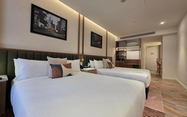 Amora Herencia Riverwalk Melbourne
