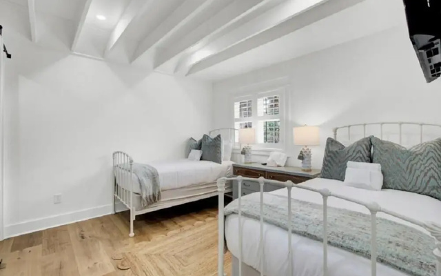 Sandcrab Court 22 by Wild Dunes, Luxury Home