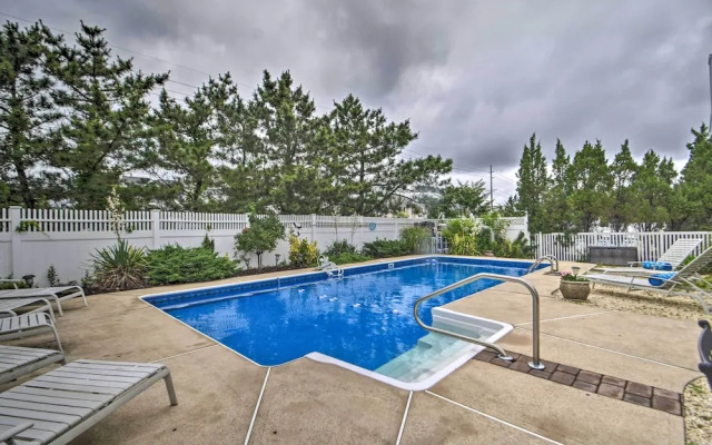 Cozy Mantoloking Home in Private Beach Association