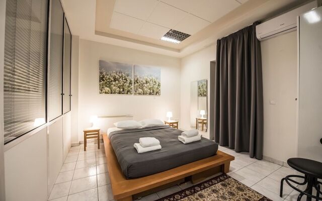 Spacious Aristotelous Penthouse