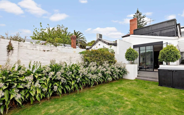 The Toorak Terrace Luxury Victorian Home