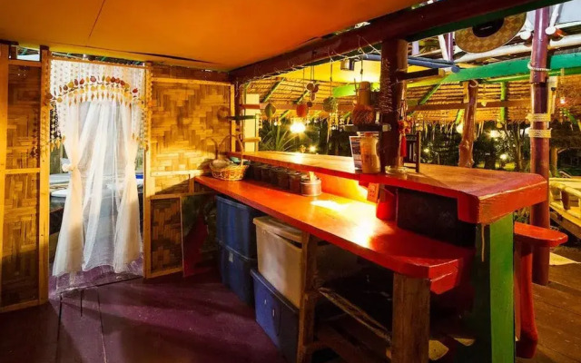 Leaf House Bungalow - Hostel