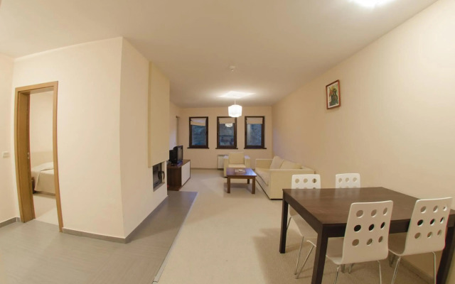 Green Life Family Apartments Pamporovo