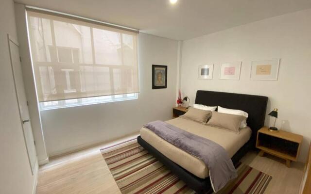 Best Location 3 bedroom apt in CONDESA