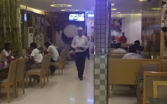 Savoy Inn Hotel