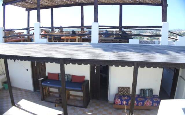 Tawsna Riad