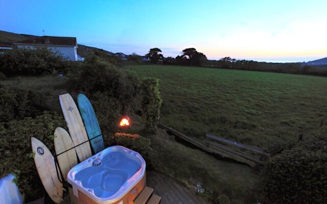 Croyde Beach Haven 6 Bedrooms