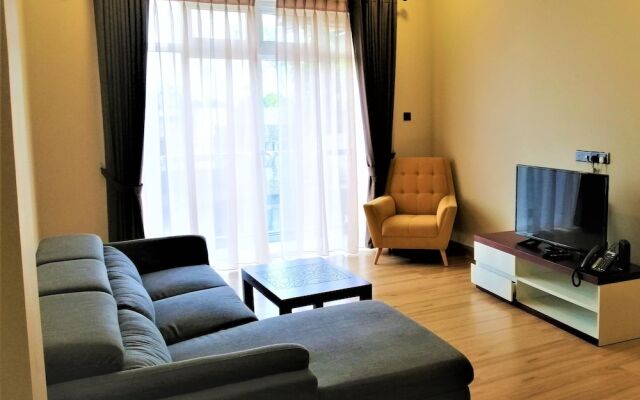 Pink Elephant Tourist Apartment Hotel