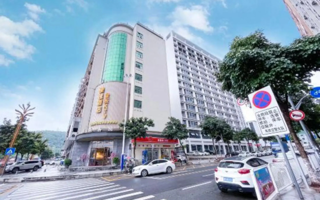 Le Hui Hotel