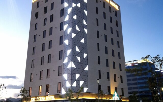 Busan Myeongji Ciel Ocean Hotel