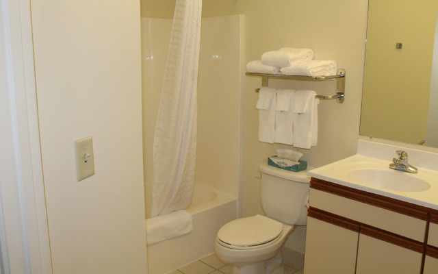 Candlewood Suites - Syracuse Airport by IHG