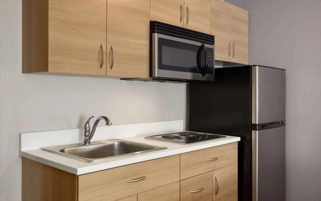 Microtel Inn & Suites By Wyndham Val-d Or