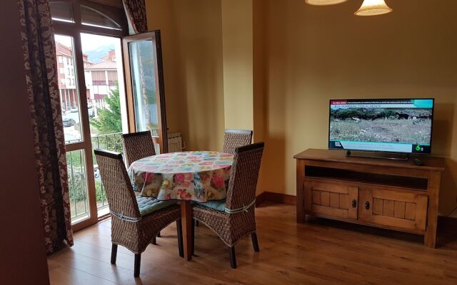 Apartamentos Pico Llerenes