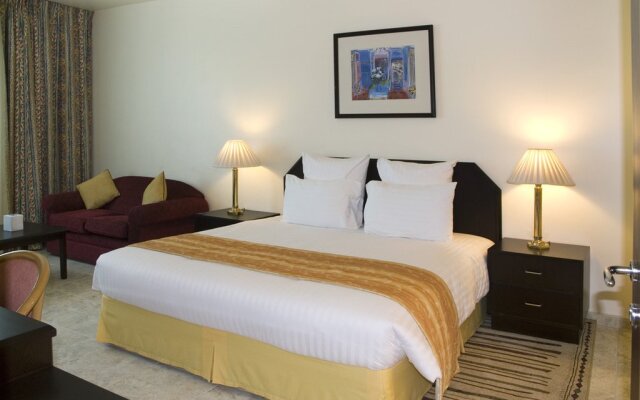 Avari Hotel Apartments