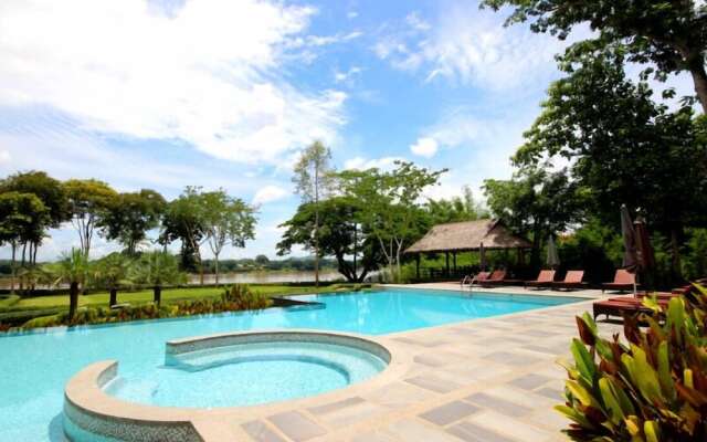 River Tree Resort