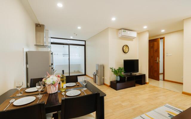 HB Serviced Apartment - 121B Quan Hoa