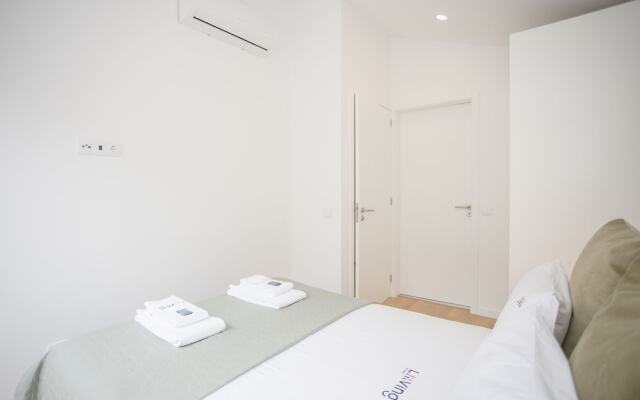 NAX Apartment G by Liiiving