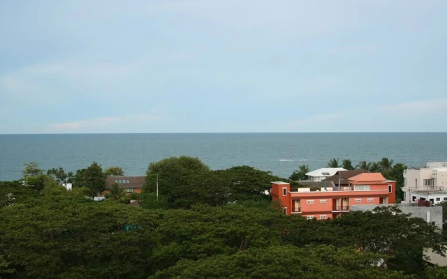 Hua Hin Beach Rocco Condo by THR