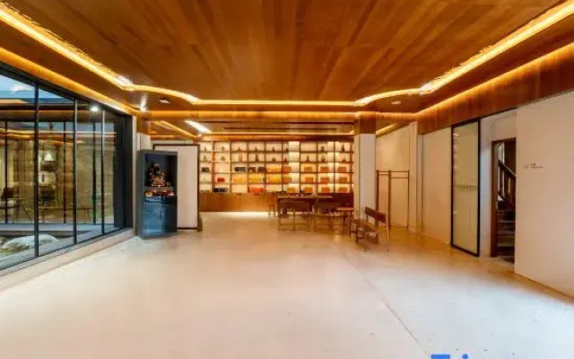 Floral Hotel·Derenyi Art Hotel (Wuyishan Sangu Resort Branch)