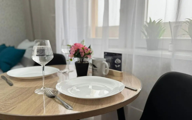 Yousinn на улице Одоевского 1/2