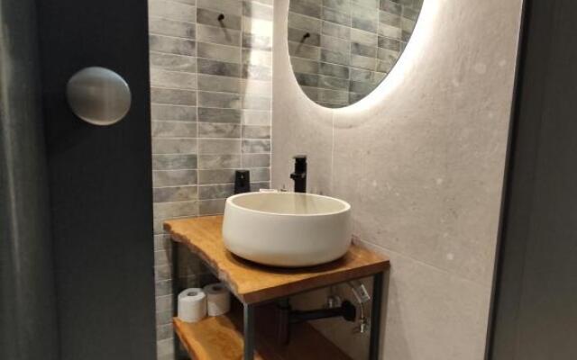 dolihis gi "loupastra"kampos ikaria