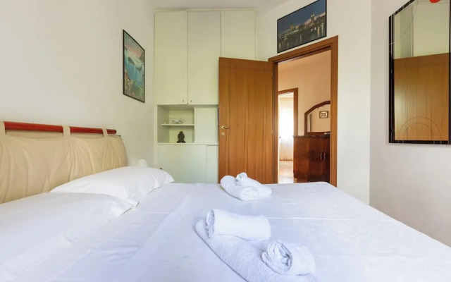 4046 Villa Del Vecchio by Barbarhouse