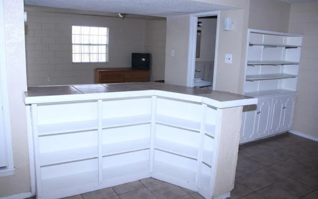 Super Lodge Motel El Paso