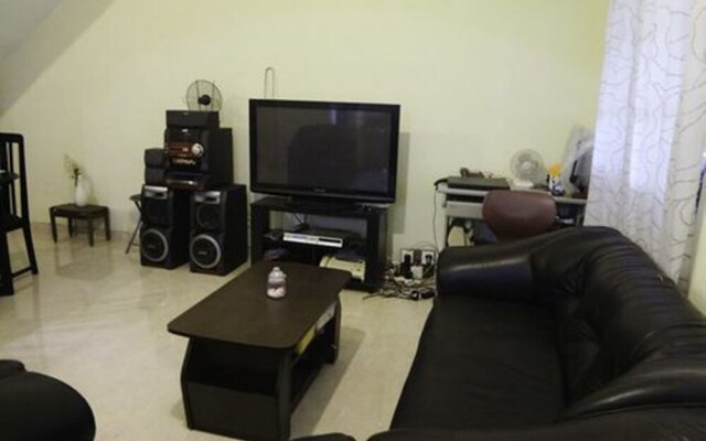 Birds' Hill Homestay