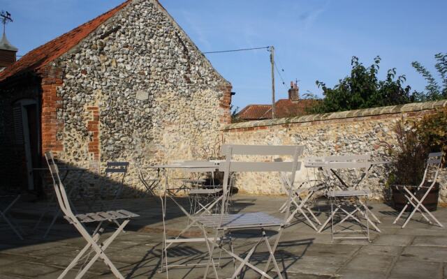 The Three Horseshoes Warham