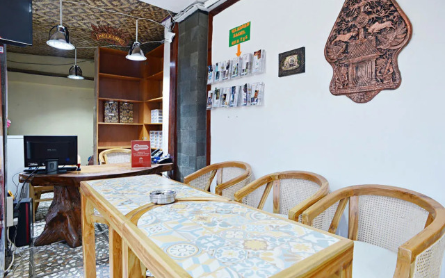 ZEN Rooms Cibogo Pasteur