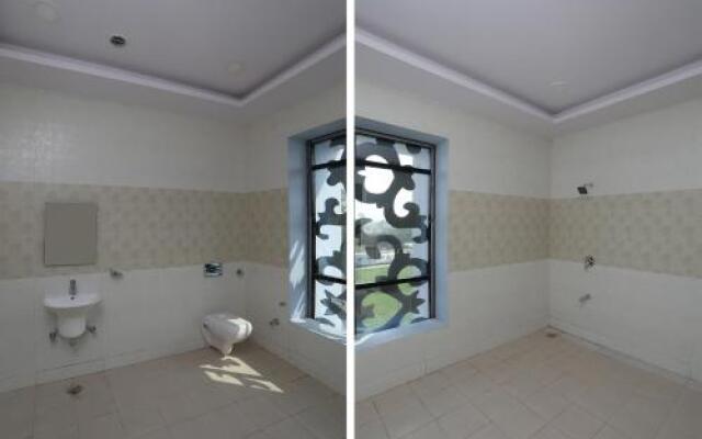 Oyo 18314 Hotel Kailash Mansarovar And Banquet Hall