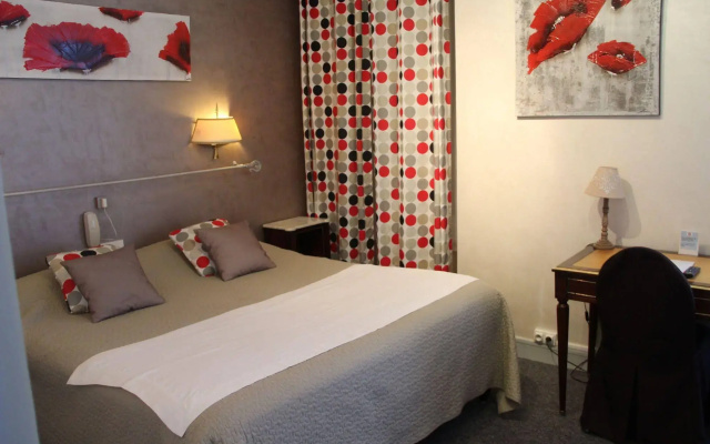 Brit Hotel Le Cygne
